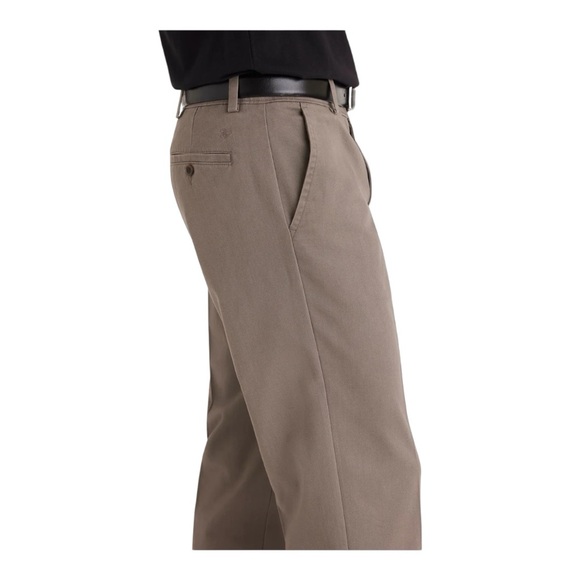 Dockers | Comfort Khaki Pants Classic Fit Dark Pebble Brown | Size W30L32 | NWT - Picture 5 of 6